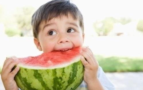 吃瓜开启夏日,解锁清凉一夏的甜蜜秘诀